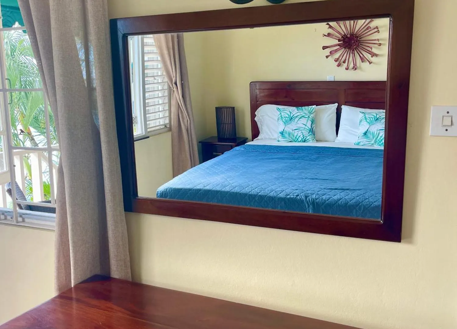 מונטגו ביי Luxury Apartments And Rooms,The Lagoons ג'מייקה
